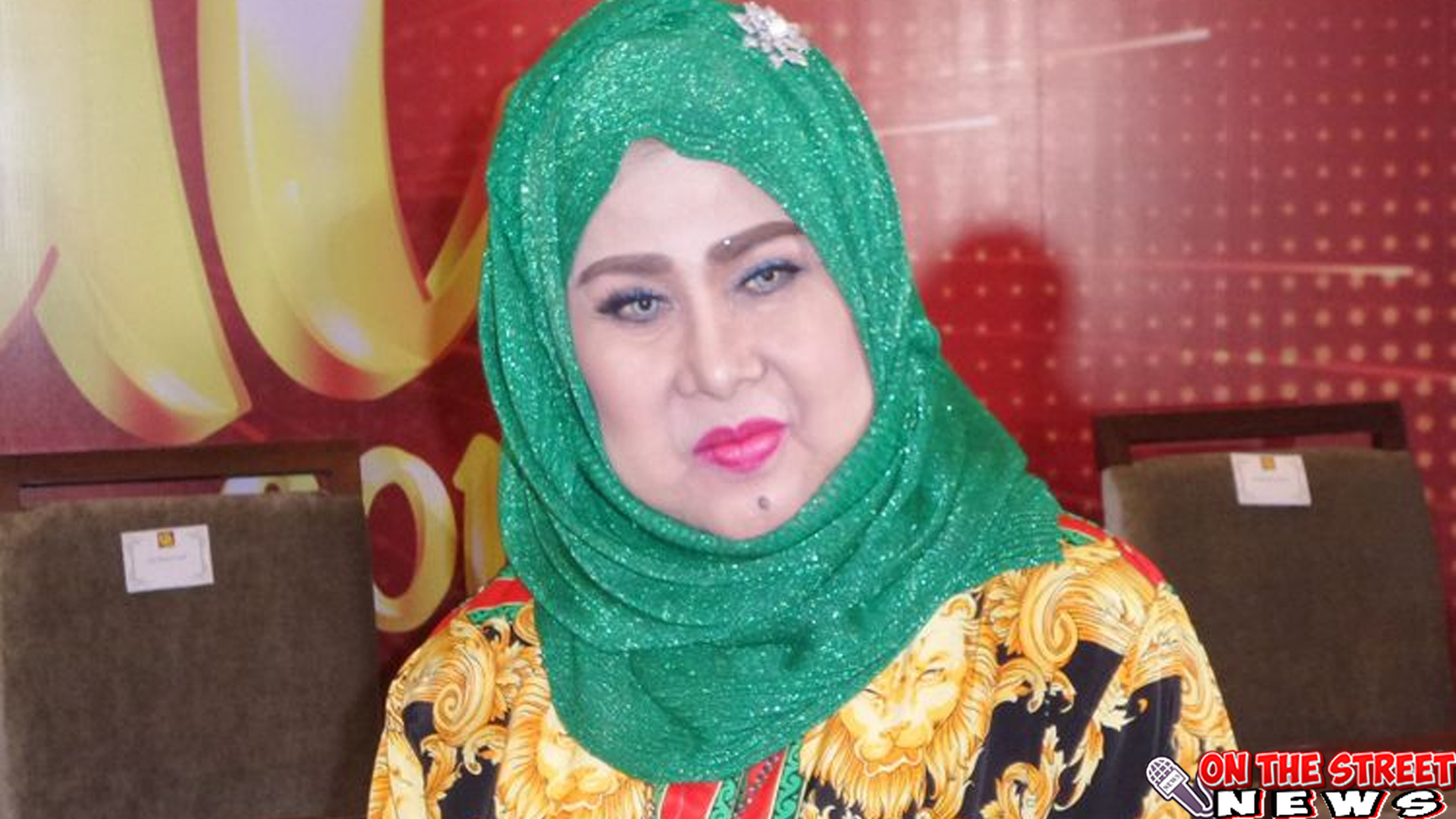 Ratu Dangdut dan Warisannya: Mengenang Elvy Sukaesih!