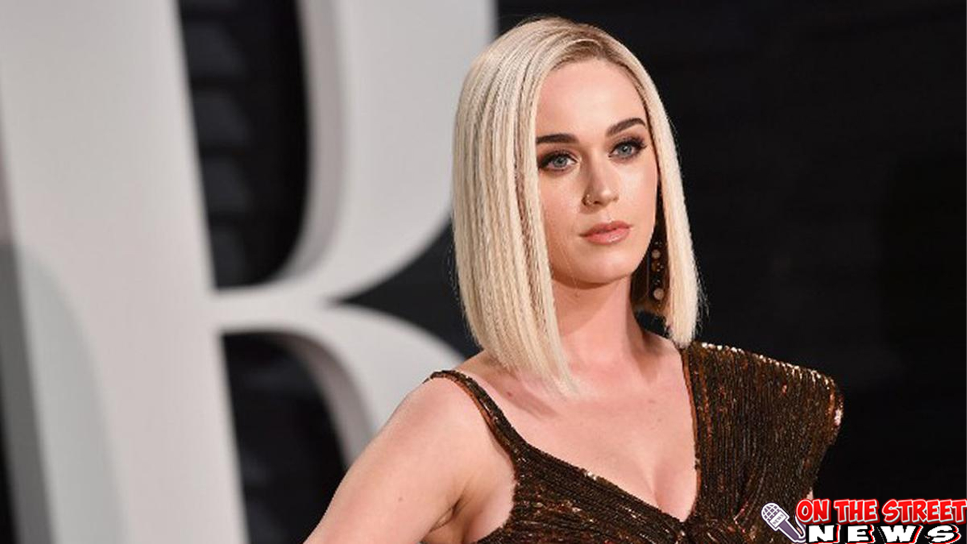 Katy Perry: Dari Panggung Gereja hingga Puncak Chart Dunia!